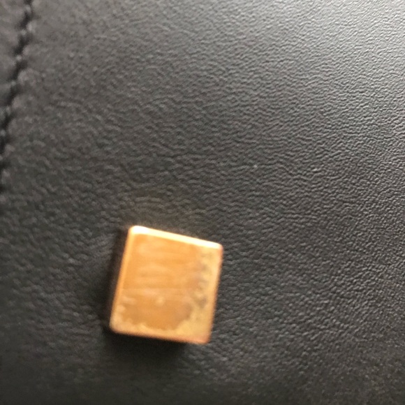 Celine Medium Phantom Bag Black Calfskin - Picture 6 of 16